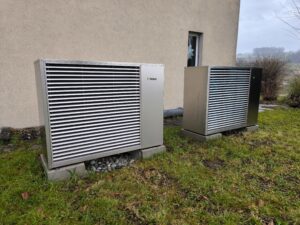 Heizungsersatz / 2 x Luft-Wasser-WP / MFH Bülach