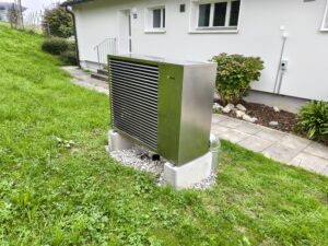 Heizungsersatz / Luft-Wasser-WP / Winterthur MFH Haus 1